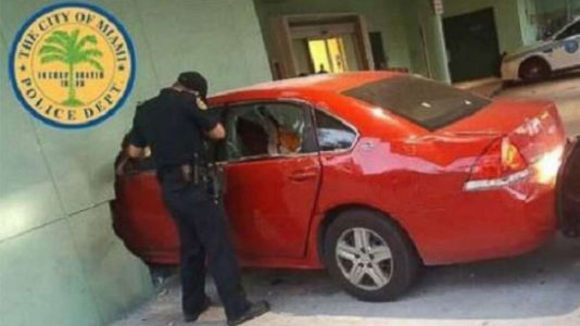 Driver may have intentionally crashed car into Miami police substation: Cops