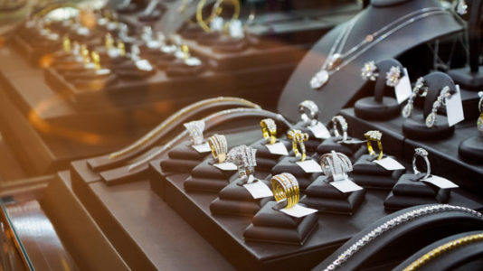 Fireworks set off as diversion for Florida mall robbery: Officials