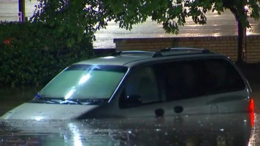 Flooding hits from North Carolina to Florida to New Mexico, more rain headed to Southeast