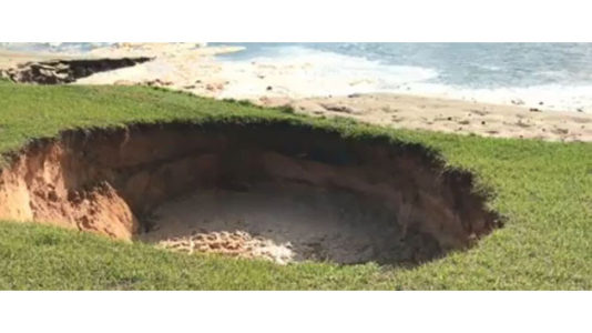 Residents in Florida neighborhood evacuated due to massive sinkholes
