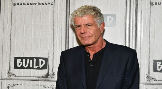 Anthony Bourdain dies at 61