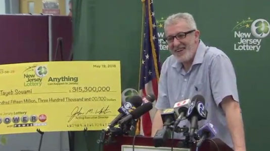 New Jersey man wins $315.3 million Powerball jackpot during trip to return orange juice that wasn’t on sale