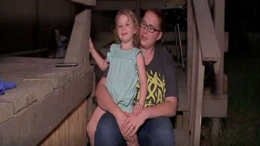 Toddler, 3, makes life-saving 911 call after mother collapses