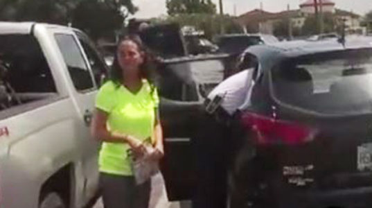 ‘We avoided a disaster’: Bystander saves baby boy from car on hot day, mom arrested