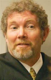 Ex-Weber County judge ends harassment suit with court clerk