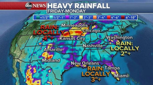 Severe storms in Midwest as most of eastern U.S. expects wet Labor Day weekend