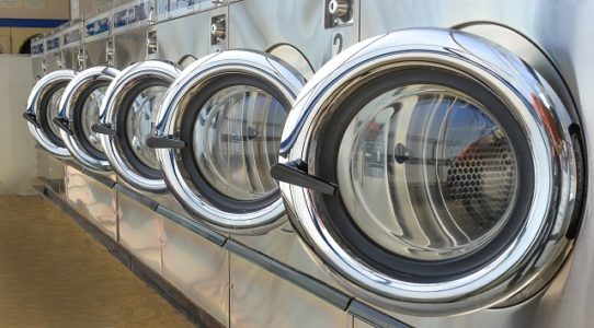 High school principal commissions free laundromat for students