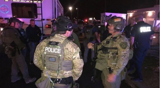 Man armed with multiple guns including rifles takes hostage in Tacoma, Washington