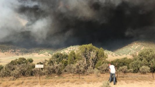 As crews fight Utah wildfire, evacuations may last weeks