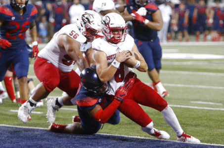 Tate throws for 349 yards, 5 TDs as Arizona routs Southern Utah