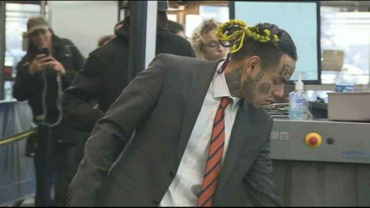 Rapper Tekashi69 linked to shooting investigation hours after probation sentence, police say