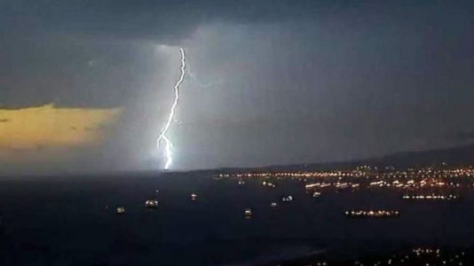 Snow expected in Rockies, cold weather moves into Northeast