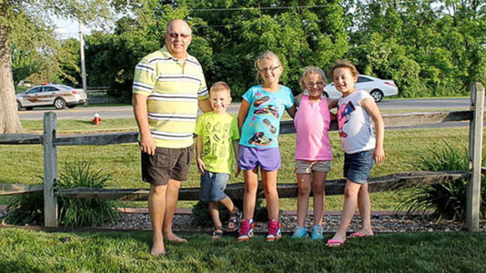 Woman reveals she is a perfect match, will donate kidney to her neighbor