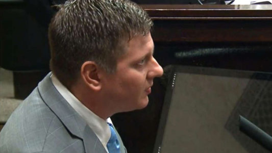 ‘My focus was just on that knife’: Chicago police officer who killed 17-year-old Laquan McDonald testifies in own defense