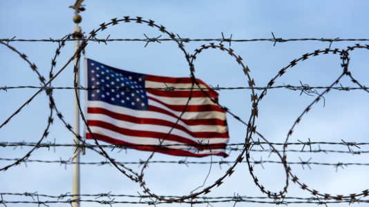 Phoenix church takes in 100 immigrants released by ICE