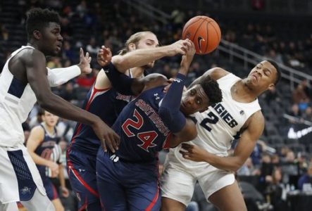 Utah State blows past Saint Mary’s 80-63