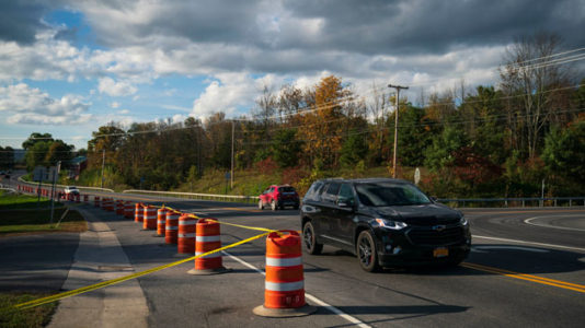 Federal officials accuse local authorities of impeding investigation into limo crash that killed 20