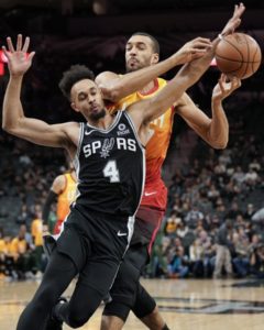 DeRozan’s 26 points leads Spurs past Jazz 110-97