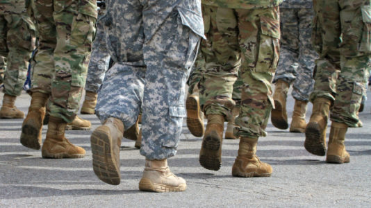 Pentagon to resume sending green card holding recruits to training