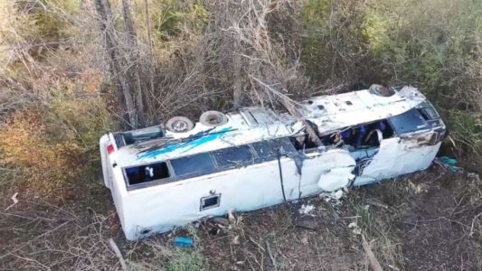 ‘I woke up when I heard a lot of screaming’: survivors recall fatal Arkansas bus crash