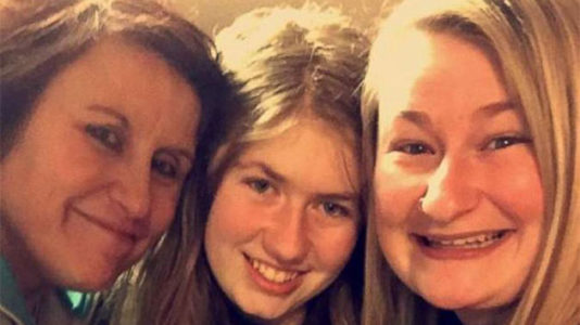 Man accused of kidnapping 13-year-old Wisconsin girl and killing her parents set to appear in court