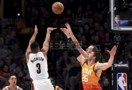 Lillard and McCollum lift Blazers to 132-105 win over Jazz