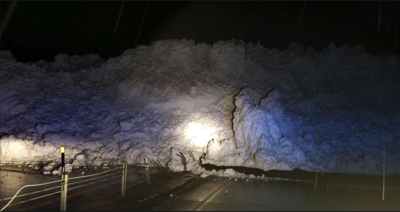 Crew clearing huge avalanche that closed highway