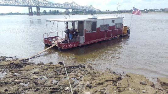 The final journey: A terminally ill cancer patient’s nearly 2-year trek down the Mississippi River