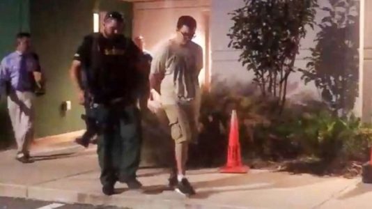 Witnesses recount scene at deadly bank shooting in Florida