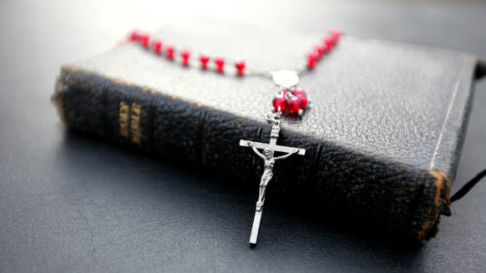 Pastor who praised Pulse nightclub shooting resigns after admitting he paid for sex