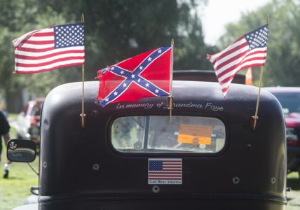City changes parade rules after Confederate group presence