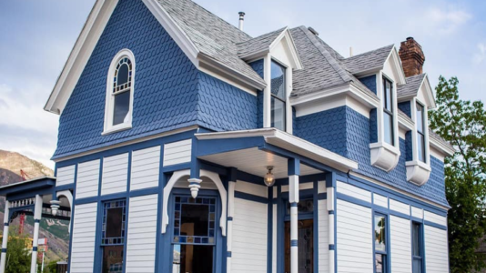 LGBT therapy service relies on donors after partnership end