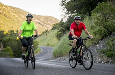 Vietnam War veteran bikes up canyon daily to combat PTSD