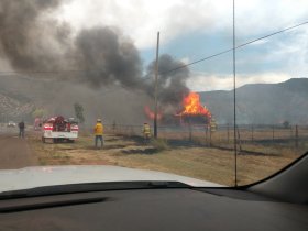 Utah wildfire destroys vacation home, threatened 30 others