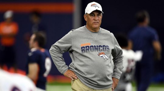 Fangio coaches after kidney stone issue, Denver wins