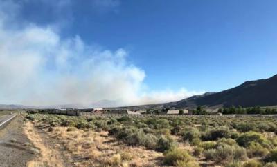 Brush fire destroys mobile home north of Reno
