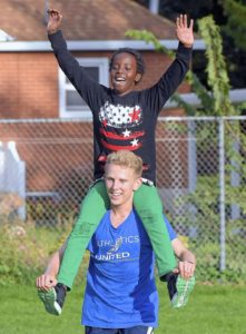 Running and reading combined in refugee support group