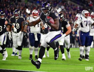 Unbeaten no more, Patriots fall to Jackson and Ravens 37-20