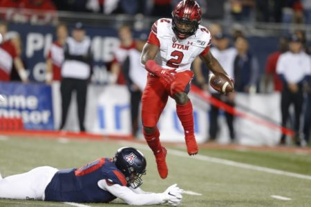 Moss leads No. 7 Utah over Arizona 35-7