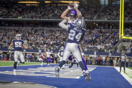 Cook leads Vikings to 28-24 prime-time road win over Cowboys