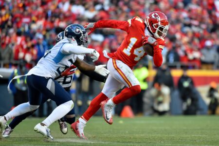 Chiefs shut down Henry, Titans game plan in AFC title game