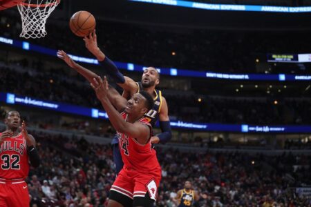 Jazz Beat Bulls 102-98