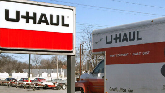 MORTON GROVE, IL - JANUARY 23: A U-Haul truck sits in front of a U-Haul store January 23, 2003 in Morton Grove, Illinois. Reno, Nevada-based U-Haul Co. is discussing debt restructuring. (Photo by Tim Boyle/Getty Images)