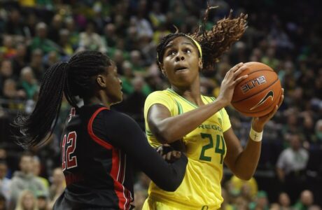 Ionescu leads No. 2 Oregon to 88-51 rout of Utah