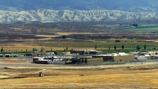 Utah prison buses in officers to fill staffing shortage