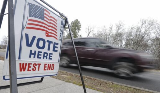 Super Tuesday voters in some states brave severe weather