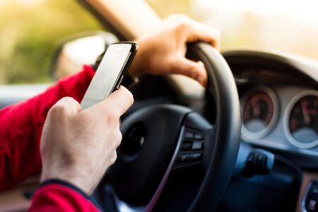 Utah Senate approves, tables ban on driver cellphone use