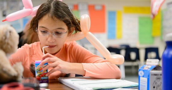 Utah Senate committee passes bill expanding school breakfast