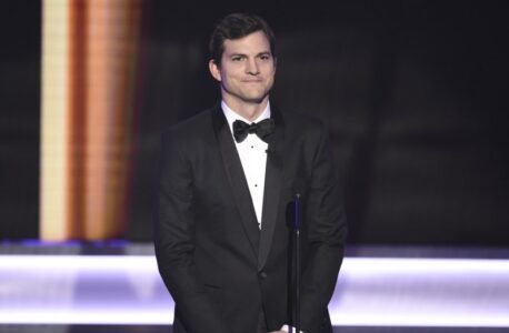 Iowa governor: Tip from Ashton Kutcher led to testing deal