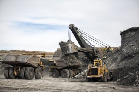 States, tribe seek to suspend coal sales from US lands